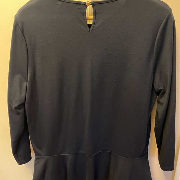 Lauren by Ralph Lauren Top in navy blue with orange accent. Never worn. XL - Picture 2 of 3